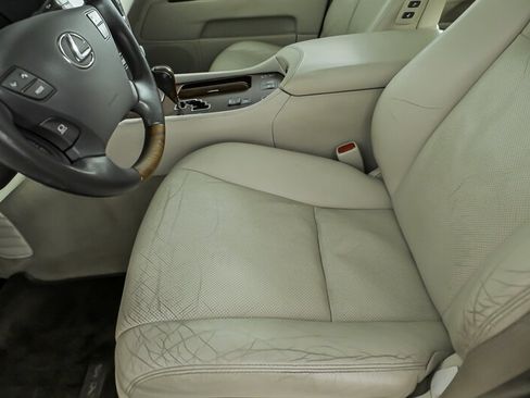 Used 2012 Lexus LS 460 AWD w/ Luxury Value Edition image 15