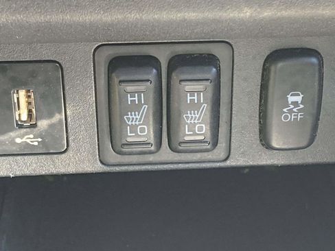 Used 2021 Mitsubishi Outlander Sport FWD image 16