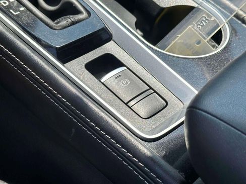 Used 2023 Nissan Altima 2.5 SV image 31