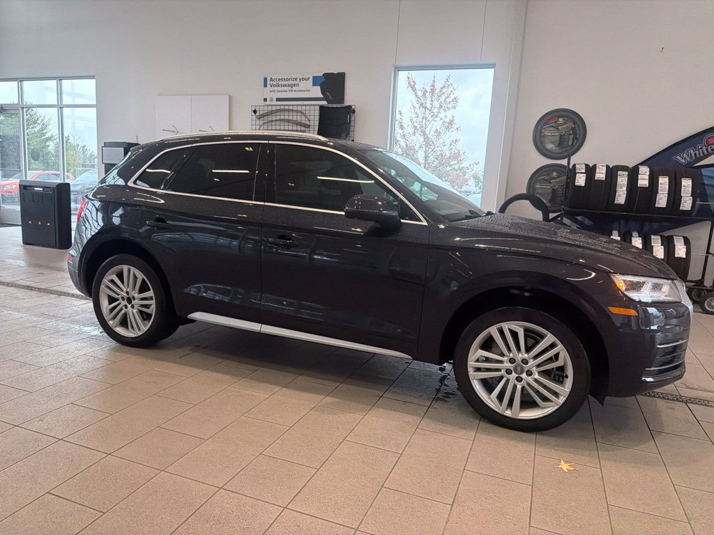 Used 2018 Audi Q5 2.0T Premium Plus w/ Premium Plus Package AWD/4WD image 3