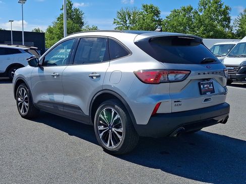 Used 2022 Ford Escape SEL w/ SEL Stealth AWD Package image 7