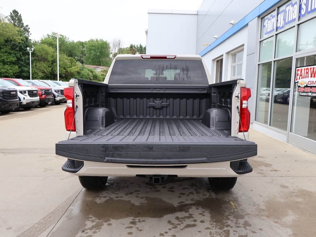 New 2026 Chevrolet Silverado 1500 RST w/ RST Select Package AWD/4WD image 32