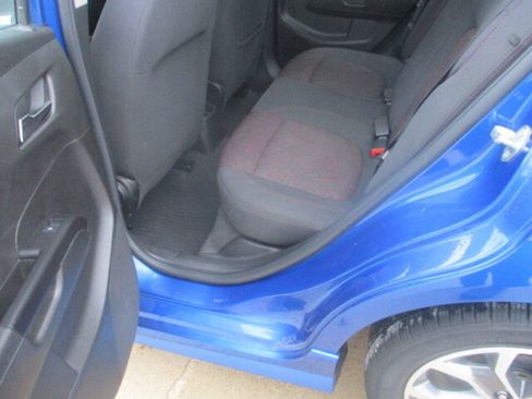 Used 2018 Chevrolet Sonic LT w/ Convenience Package image 8