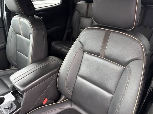 Used 2022 Chevrolet Blazer Premier w/ Enhanced Convenience Package image 12