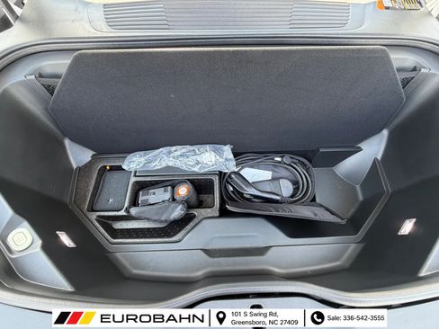 Used 2025 Rivian R1S Adventure AWD/4WD image 33
