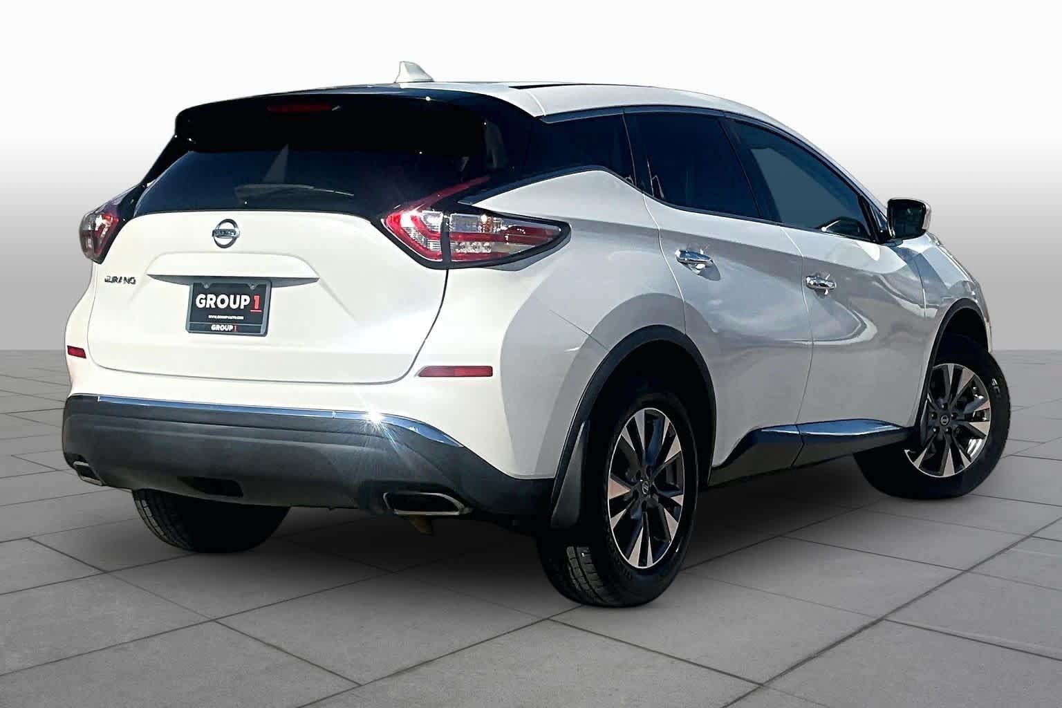 Used 2016 Nissan Murano S w/ Navigation Package FWD image 13