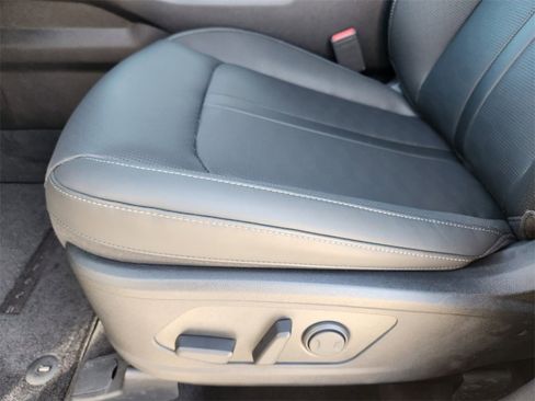 New 2026 Kia Sorento X-Line EX image 18