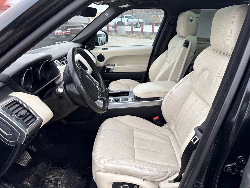 Used 2017 Land Rover Range Rover Sport HSE AWD/4WD image 10