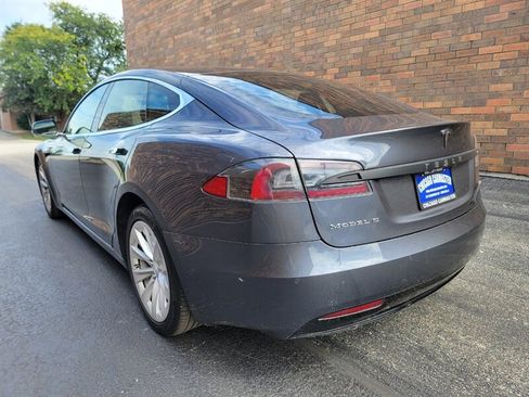 Used 2018 Tesla Model S 100D AWD/4WD image 3