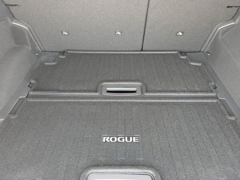 New 2026 Nissan Rogue Platinum AWD/4WD image 26