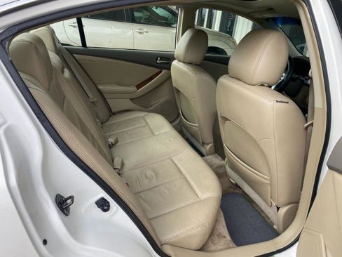 Used 2009 Nissan Altima 2.5 SL w/ SL Pkg image 18