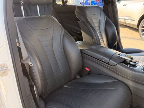 Used 2020 Mercedes-Benz S 560 Sedan image 12