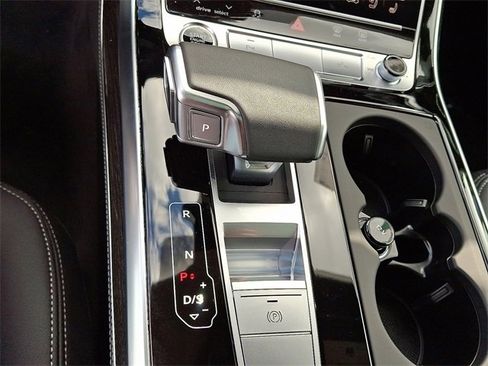New 2026 Audi Q8 Premium Plus image 11