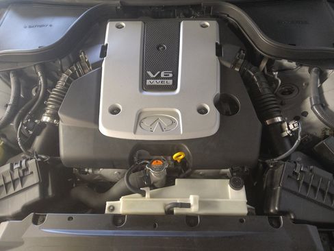 Used 2015 INFINITI Q60 Journey w/ Premium Package image 30