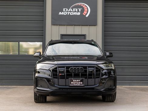 Used 2021 Audi SQ7 Premium Plus w/ Driver Assistance Package AWD/4WD image 2
