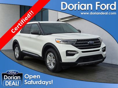 Certified 2023 Ford Explorer XLT w/ Equipment Group 202A