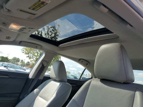 Used 2013 Lexus ES 350 image 25