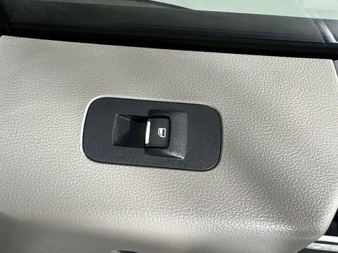 Used 2018 Ford F150 XLT w/ Equipment Group 302A Luxury AWD/4WD image 43