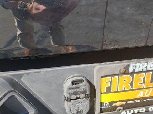 Used 2022 Jeep Gladiator Overland image 29