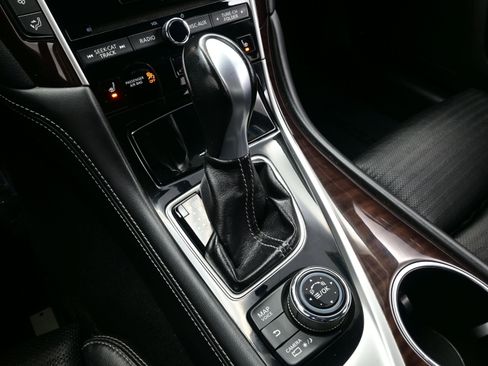 Used 2014 INFINITI Q50 Sport w/ Deluxe Technology Package image 22