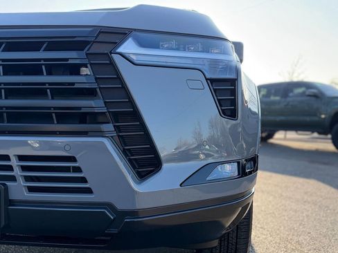 Used 2025 Lexus GX 550 image 30