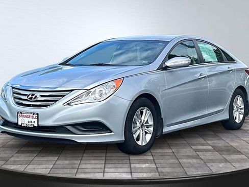 Used 2014 Hyundai Sonata GLS w/ Popular Equipment Group 2 FWD image 1