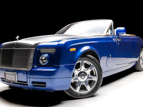 Used 2010 Rolls-Royce Phantom Drophead Coupe image 16