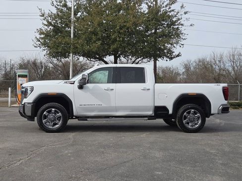 Certified 2025 GMC Sierra 2500 SLT w/ SLT Convenience Package AWD/4WD image 7