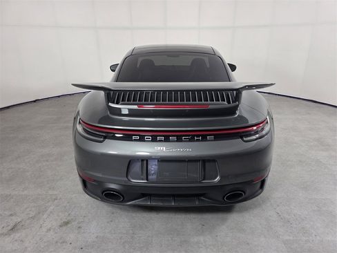 Used 2020 Porsche 911 Carrera image 5