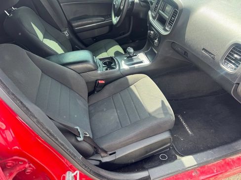 Used 2012 Dodge Charger SE RWD image 12