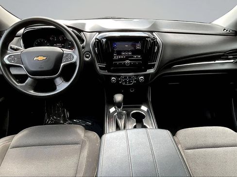 Used 2021 Chevrolet Traverse LS AWD/4WD image 7