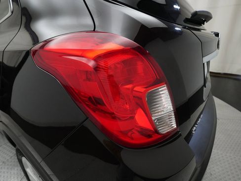 Used 2015 Buick Encore Convenience image 30