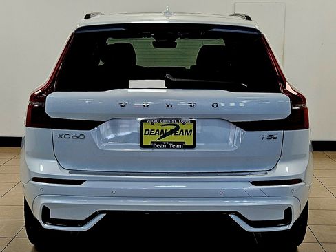 New 2026 Volvo XC60 T8 Plus w/ Protection Package Premier image 9