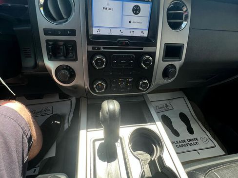 Used 2017 Ford Expedition XLT w/ Equipment Group 201A image 21