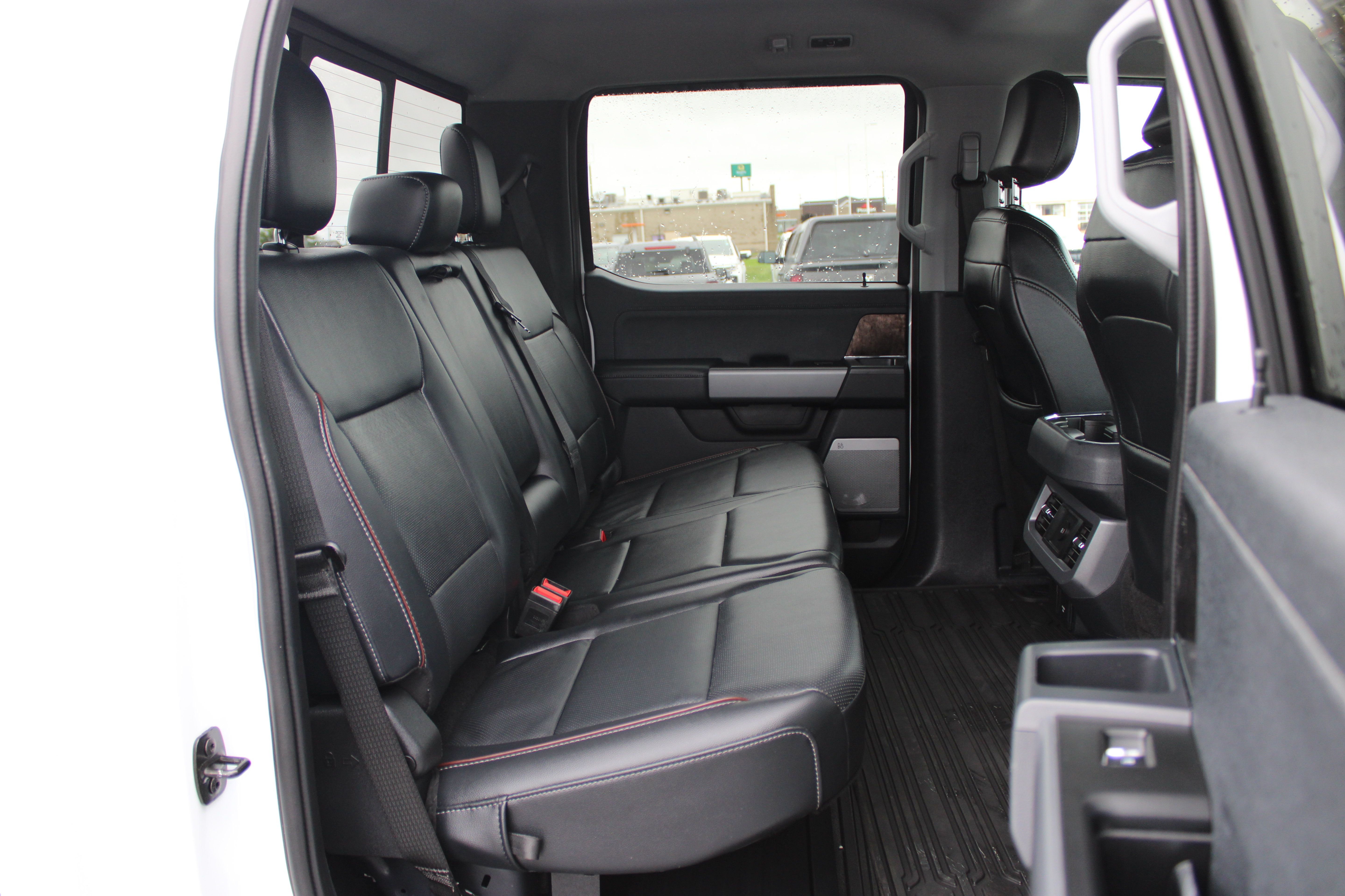Used 2024 Ford F450 Lariat AWD/4WD image 16