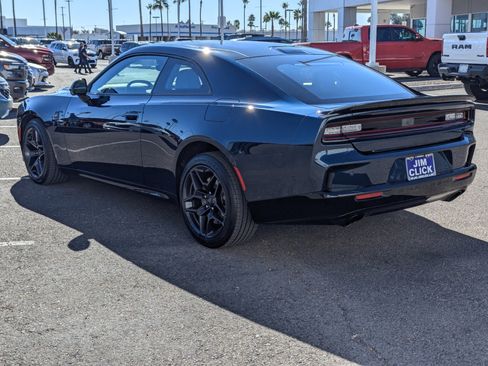 New 2026 Dodge Charger Daytona Scat Pack image 4