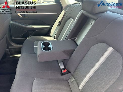 Used 2025 Hyundai Sonata SEL FWD image 34