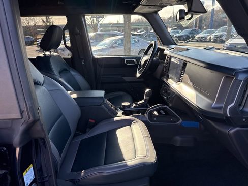 Used 2021 Ford Bronco Outer Banks w/ Sasquatch Package image 28