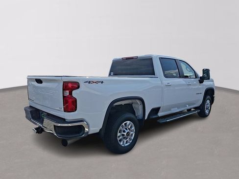 Certified 2026 Chevrolet Silverado 2500 LT AWD/4WD image 6