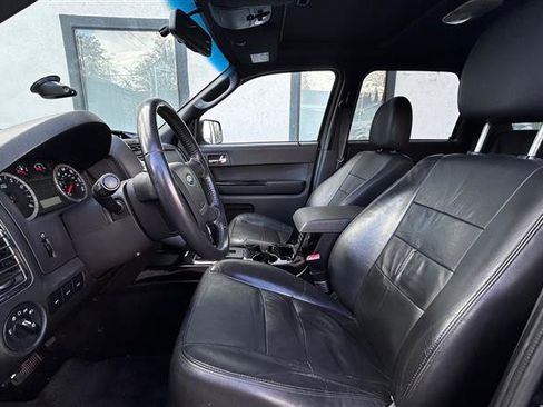Used 2011 Ford Escape Limited w/ 301A Rapid Spec Order Code image 11