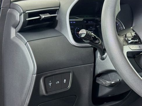 Used 2023 Hyundai Santa Cruz SEL AWD/4WD image 19