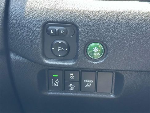 Certified 2025 Honda Ridgeline Sport image 24