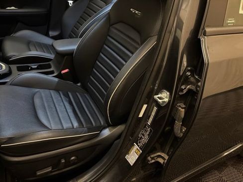 Certified 2023 Kia Forte GT-Line w/ GT-Line Premium Package FWD image 10