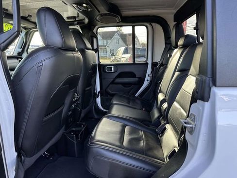 Certified 2021 Jeep Gladiator Overland w/ Popular Equipment Package image 7