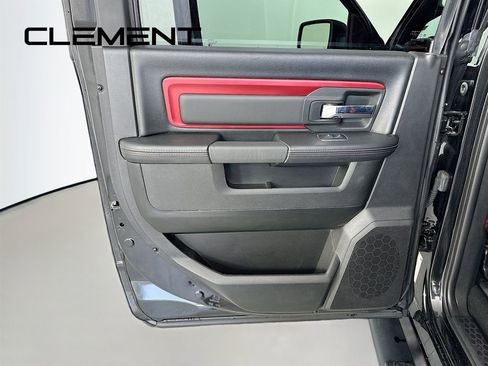 Used 2018 RAM 1500 Rebel w/ Luxury Group AWD/4WD image 32