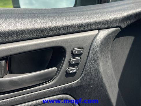 Used 2025 Honda Odyssey EX-L image 20
