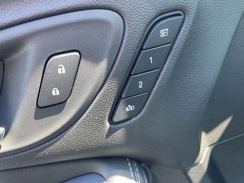 Used 2023 Buick Encore GX Essence w/ Advanced Technology Package image 14