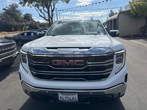 Used 2024 GMC Sierra 1500 SLT w/ SLT Premium Plus Package AWD/4WD image 2