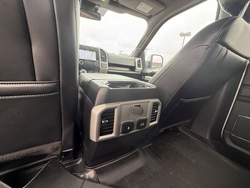 Used 2019 Ford F150 Lariat image 20