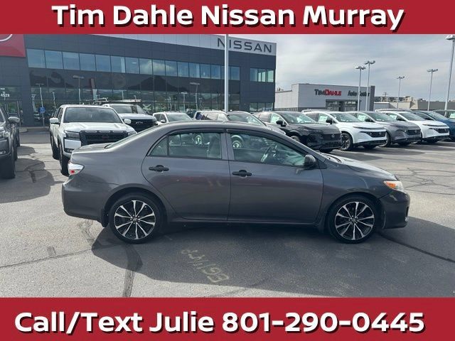 Used 2013 Toyota Corolla L FWD image 13